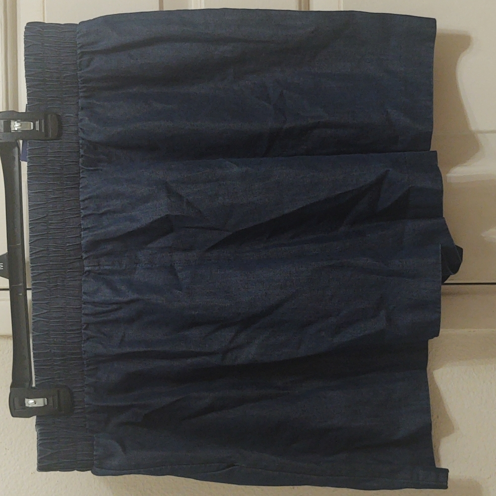 NWT APT 9 Shorts size xl